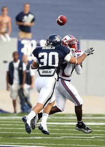 kaiyun 开云体育-年轻球员打破传统，成为球队新动力，年轻球员足球