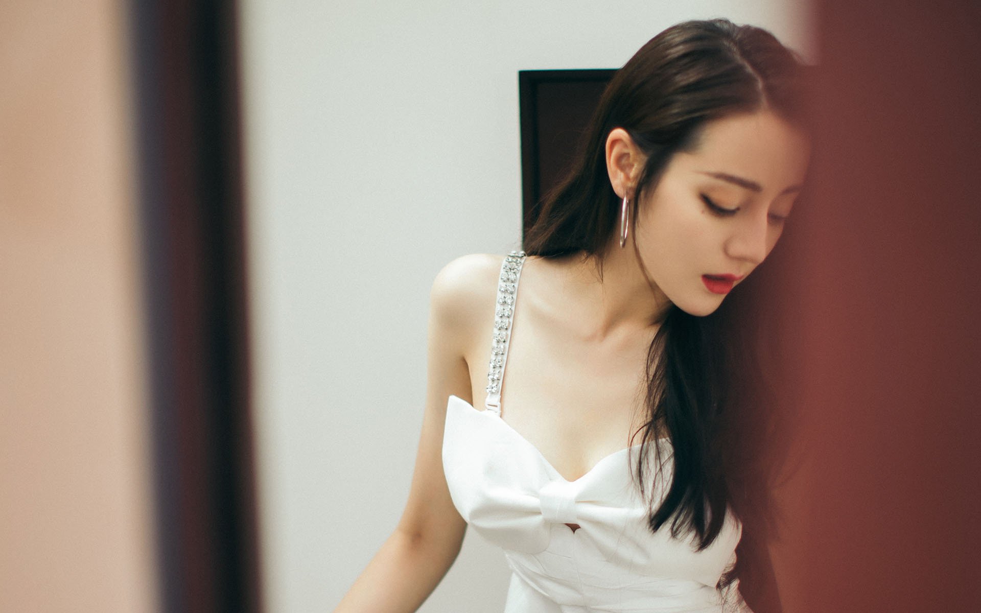 张雨霏赛后采访感谢团队配合,张雨霏临时参加接力