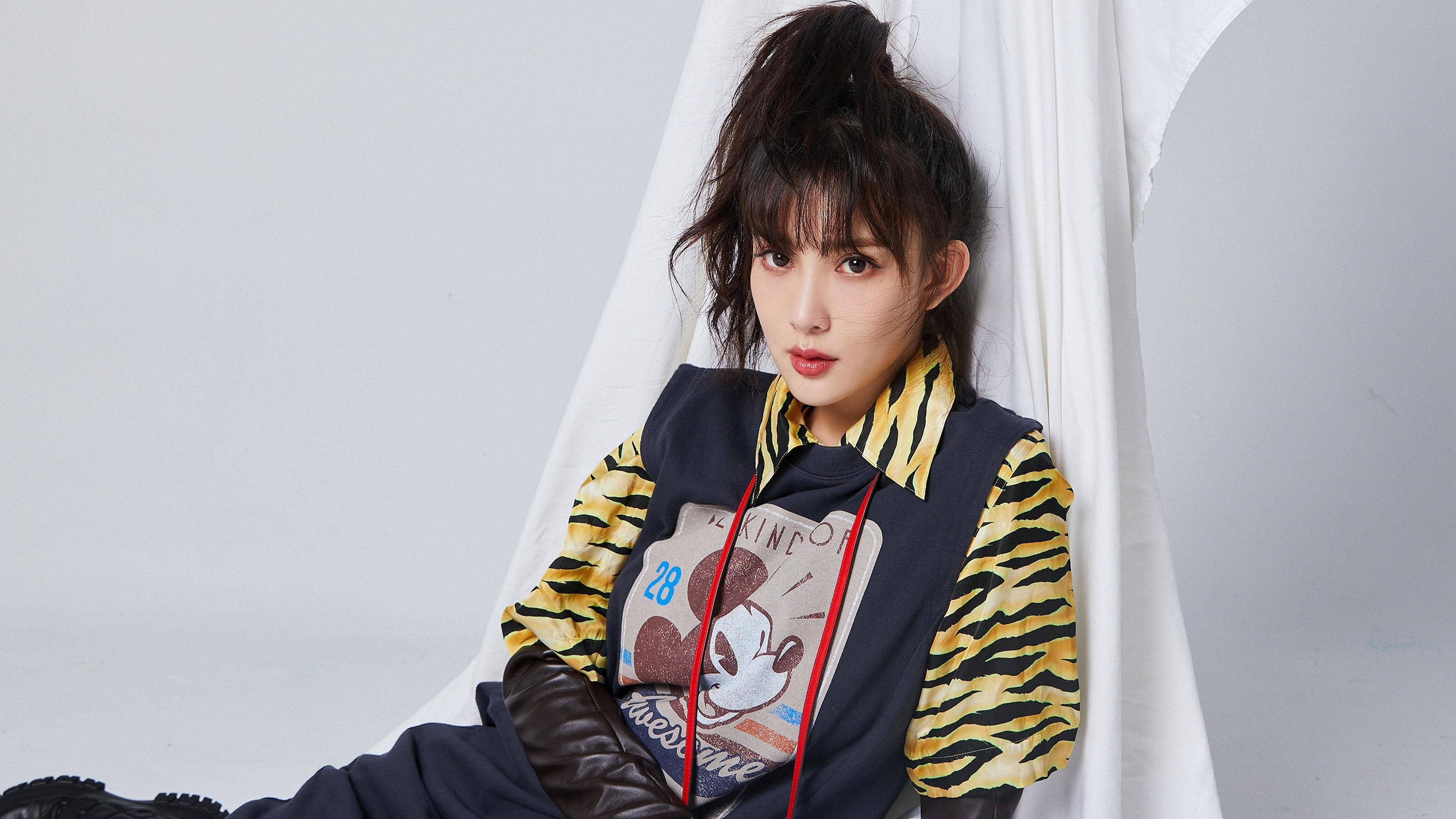 未来足球:虚拟场馆与增强现实结合,打造沉浸式体验,未来足球app