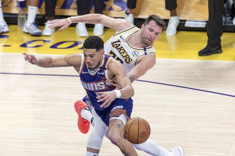 包含开云体育：太阳队新赛季：利特尔表示将提升篮板球能力的词条