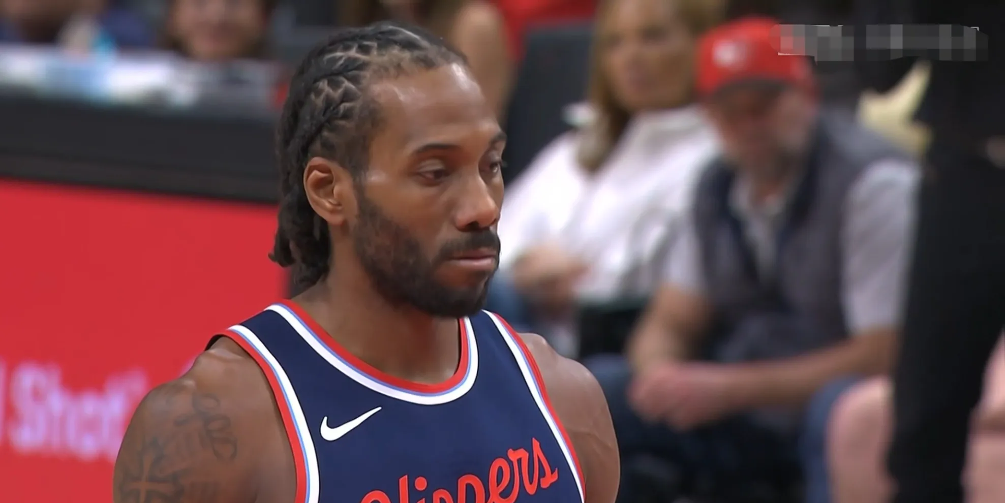 伦纳德:快船的防守核心 伦纳德:快船的防守核心