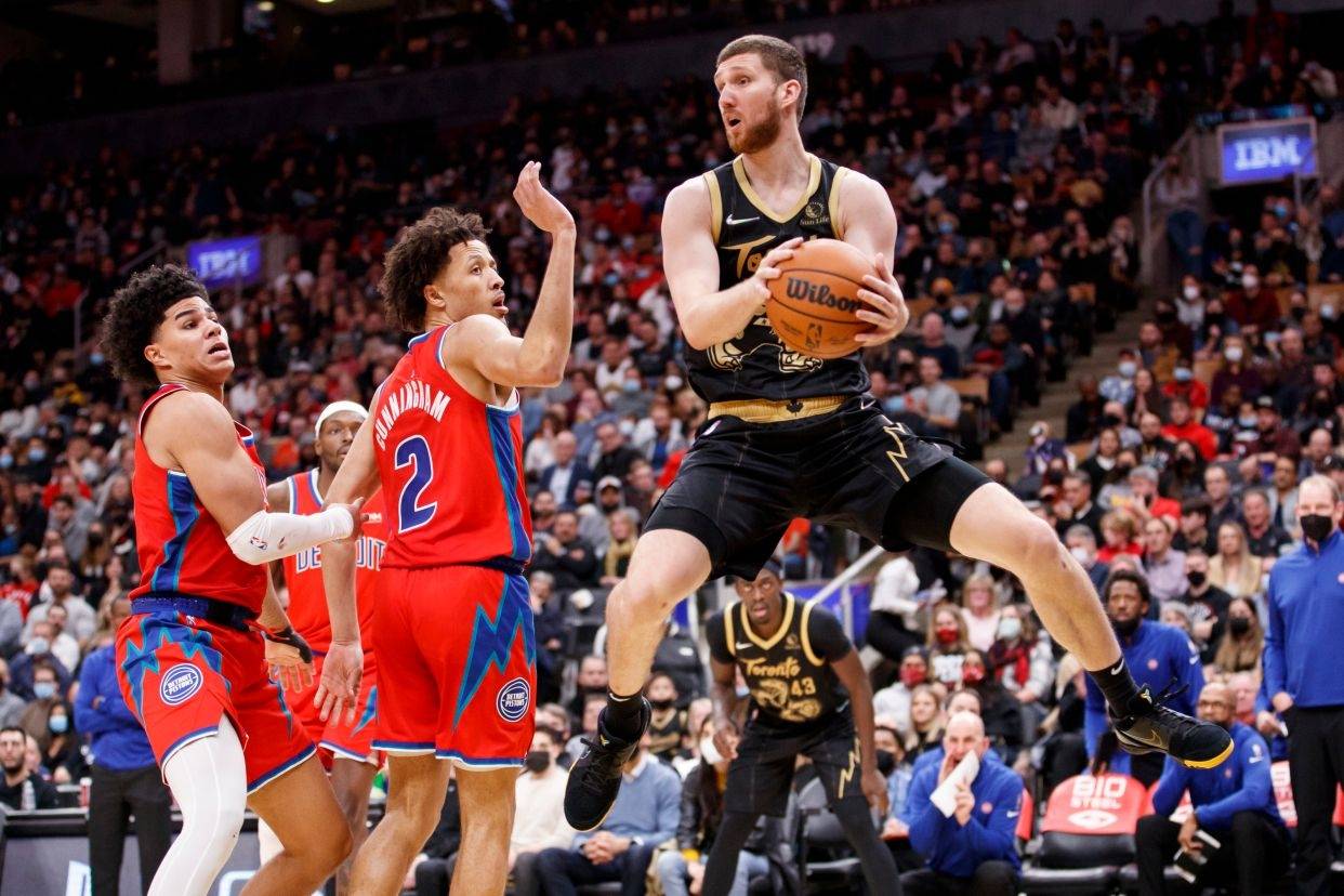 开云体育：凯尔特人队季前赛：米哈伊柳克展现投射能力，争夺轮换位置的简单介绍