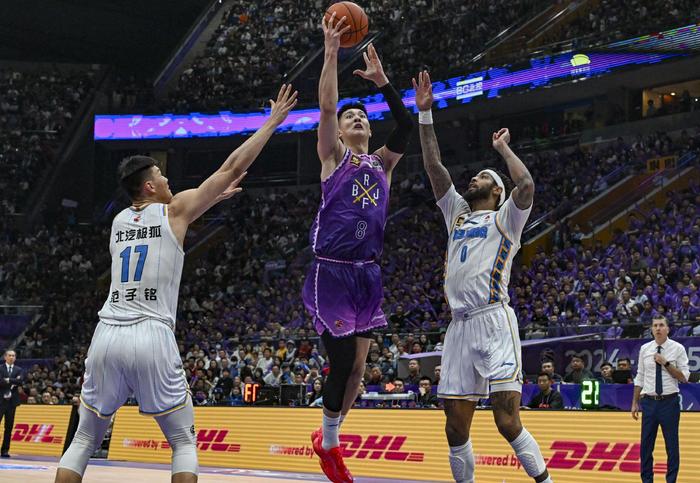 开云体育：篮球伤病预防与康复：保障球员健康是关键的简单介绍